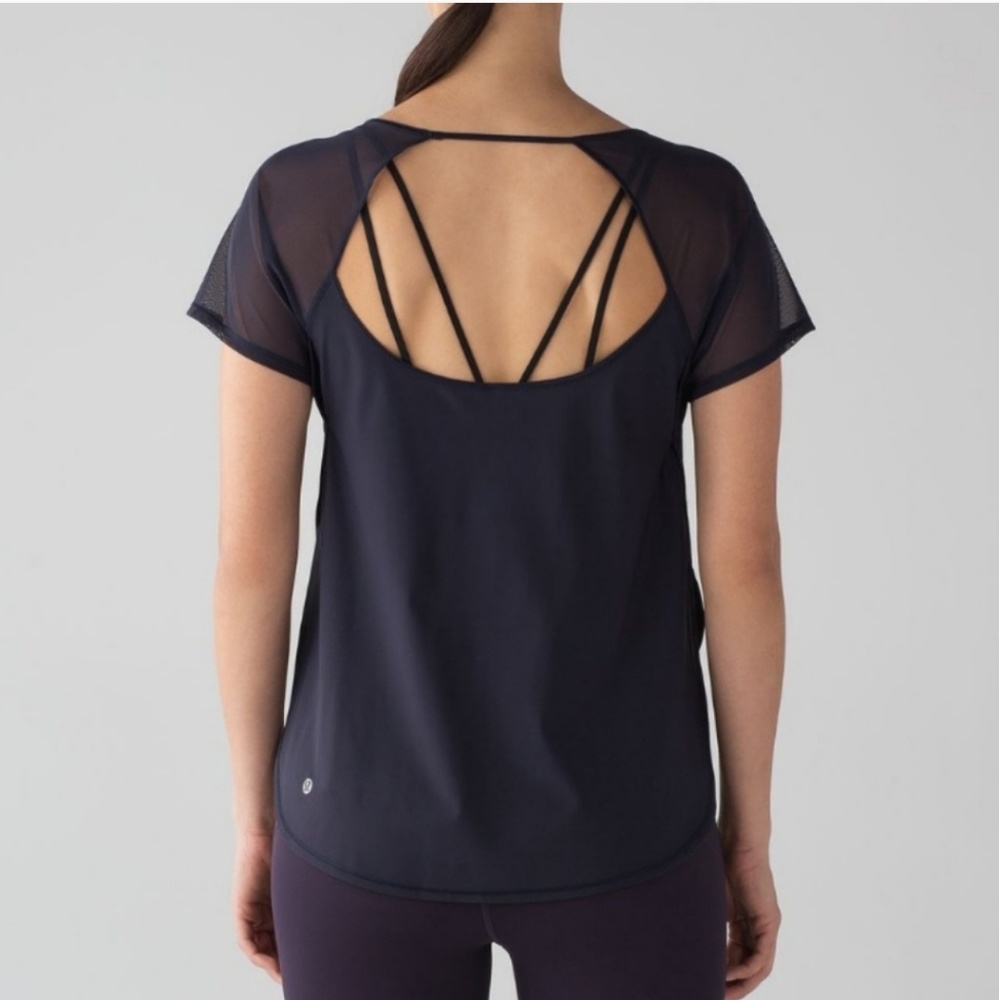 Euc Lululemon anew ss midnight blue